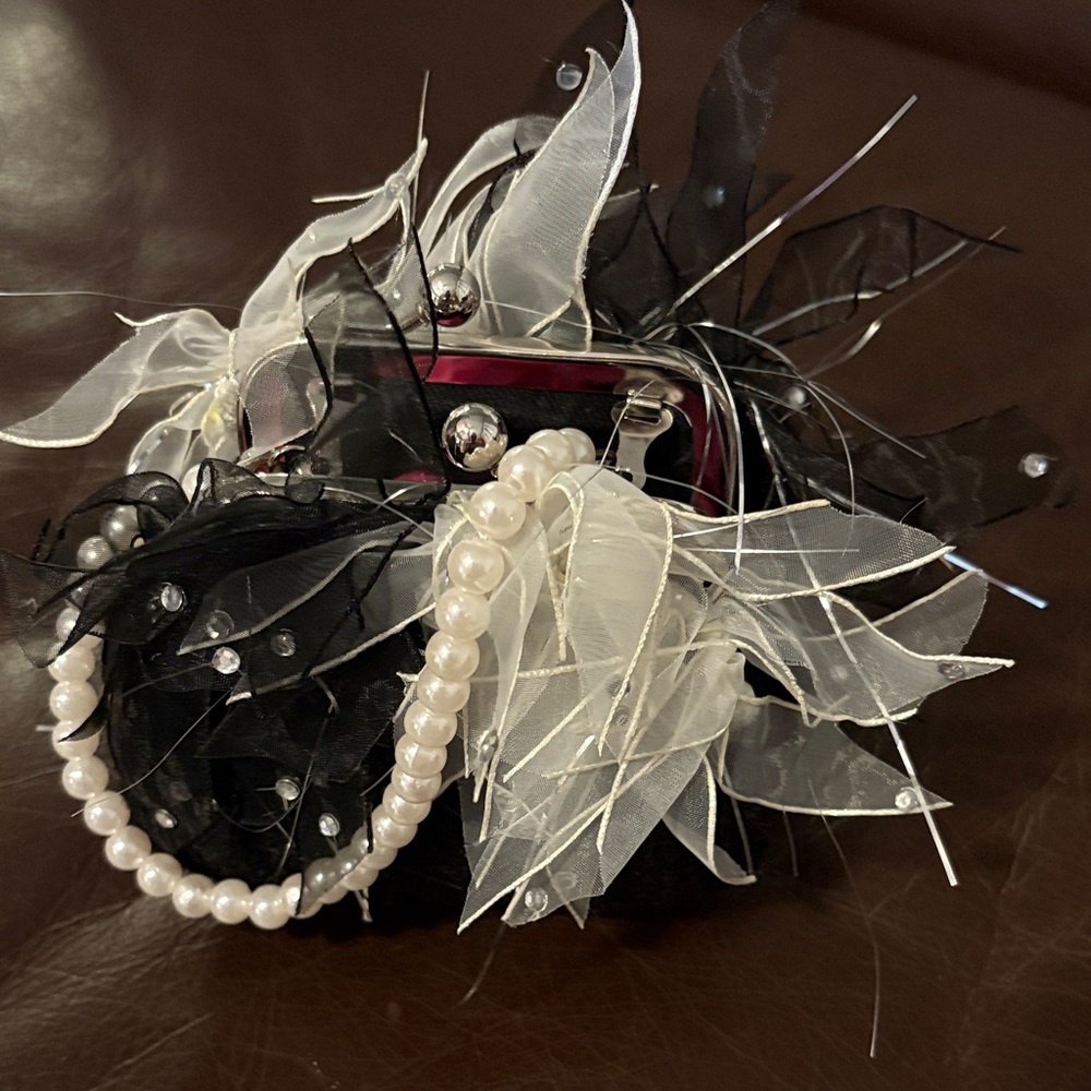 Elegant Black and White small cocktail purse